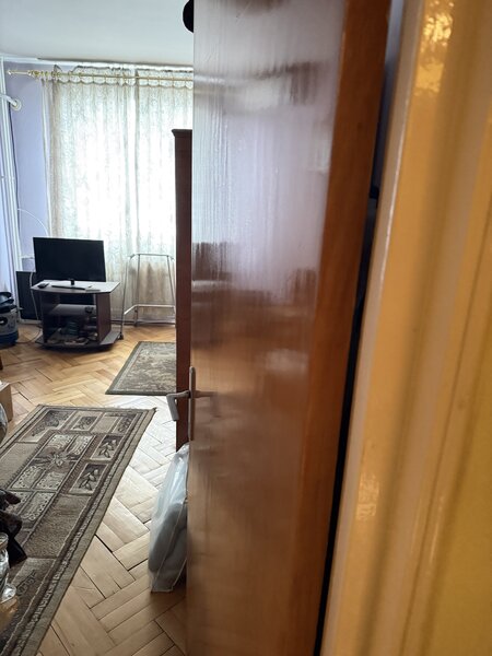 Camil Ressu 42, vand apartament 2 camere decomandat,