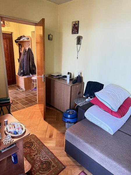 Camil Ressu 42, vand apartament 2 camere decomandat,